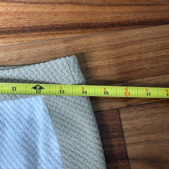 Calvin Klein Women's Skirt Suit Set White & Tan Textured Gold Zipper Size 2 - Picture 12 of 13